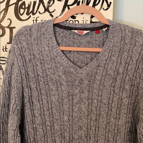 Hudson North Men’s Cable V-neck Sweater - Picture 2 of 5